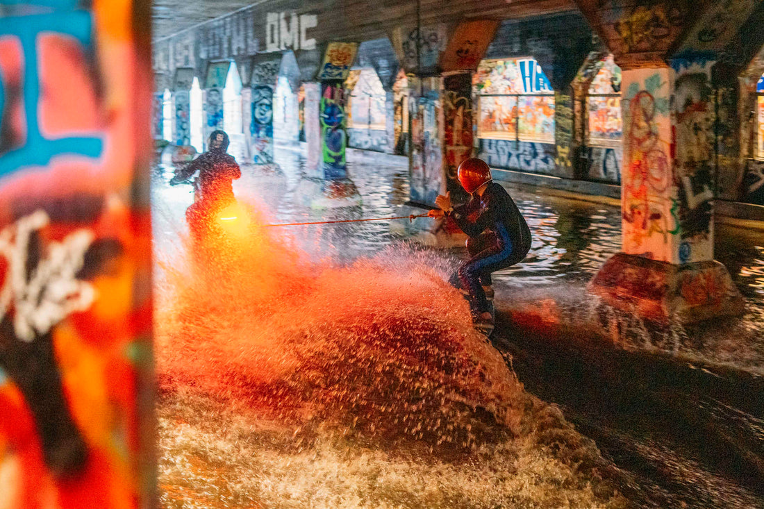 We surfed the flooded Krog Street Tunnel with a motorcycle ( VIDEO )